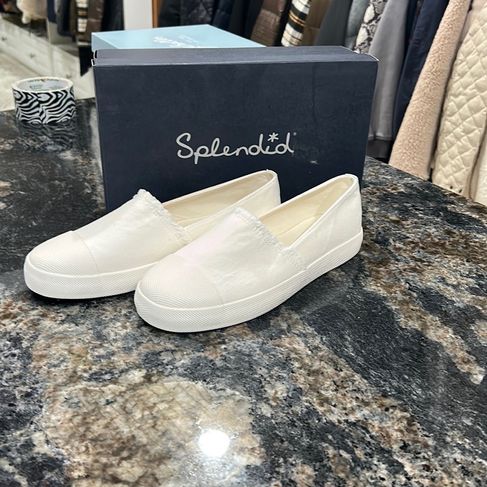 Splendid Canvas Shoe